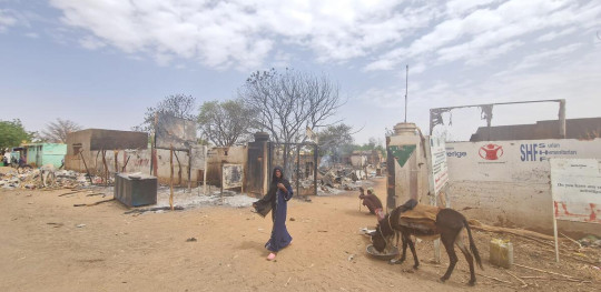CH1817514 A school and Internally Displaced Peoples gathering point supported by Save the Children was burnt down during fighting in West Darfur Sudan