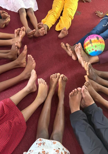 CH11495054 Children impacted by floods take part in mental health and psychosocial activities