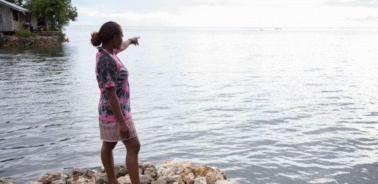 CH1585089 Diana points to where an artificial island used to be in the sea before it was flooded
