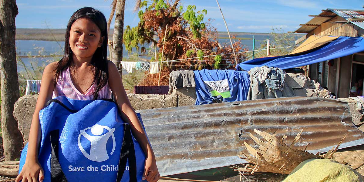 philippines typhoon haiyan emergency kits